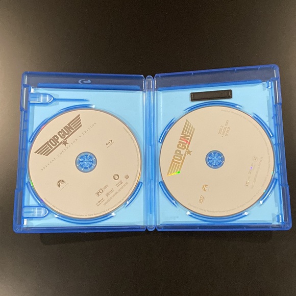 Top Gun - Blu-ray & DVD Combo Set - Picture 3 of 5